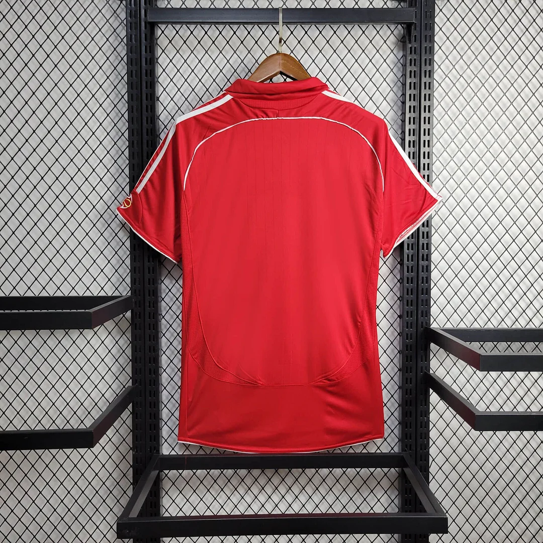 Liverpool 2006-07 Home (2)