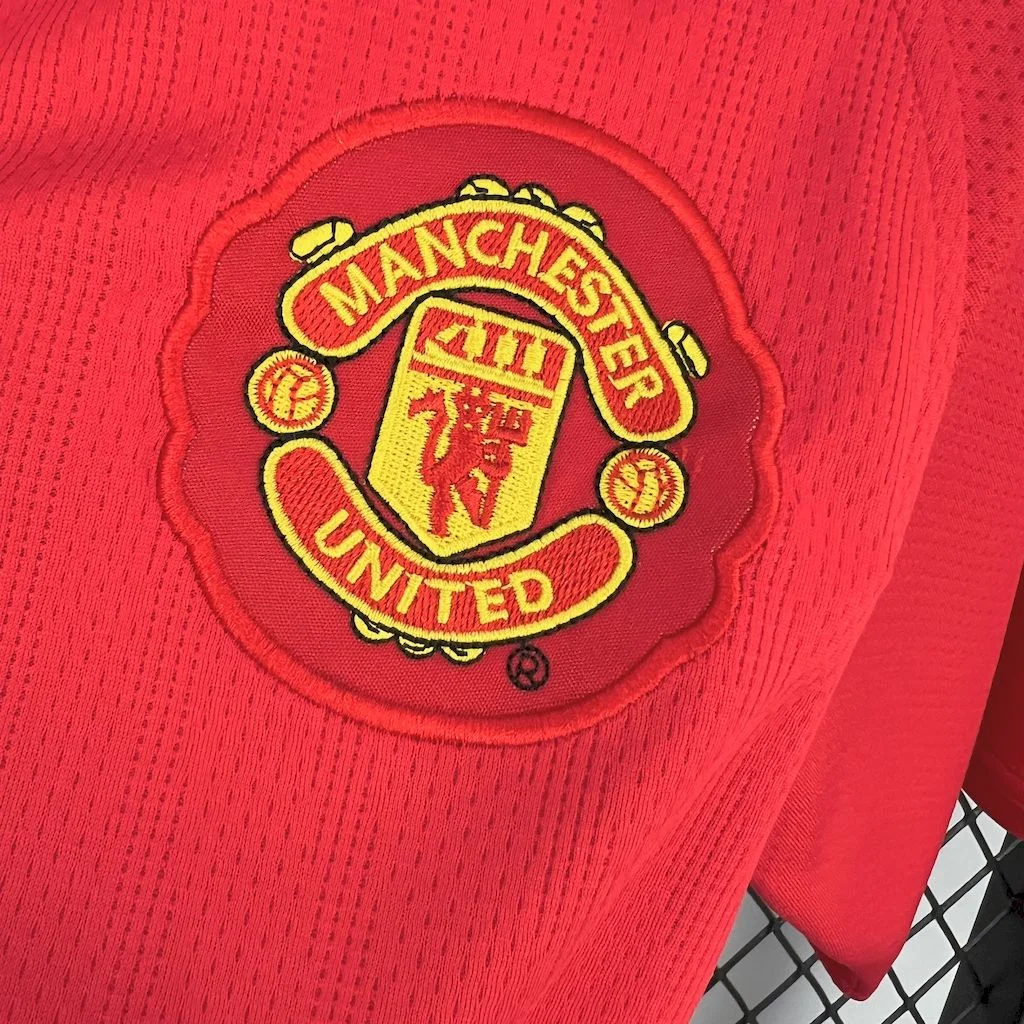 Manchester United 2007-08 Home (5)
